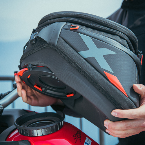 Geanta rezervor GIVI XL05 extensibila 15-18L [8]