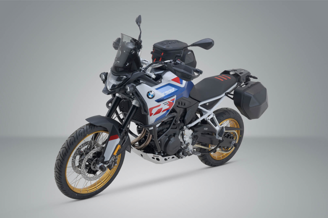 Genta laterala Urban ABS cu sistem fixare 1x 16,5 l. BMW F 900 GS (23-). [2]