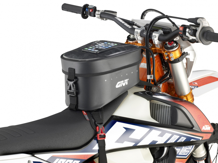 Geanta rezervor GIVI GRT716 Impermeabil 6L [3]