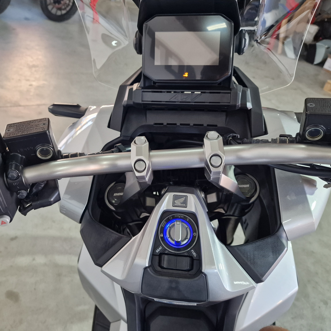 Honda ADV 350 ABS | An 2022 | H09130 [6]