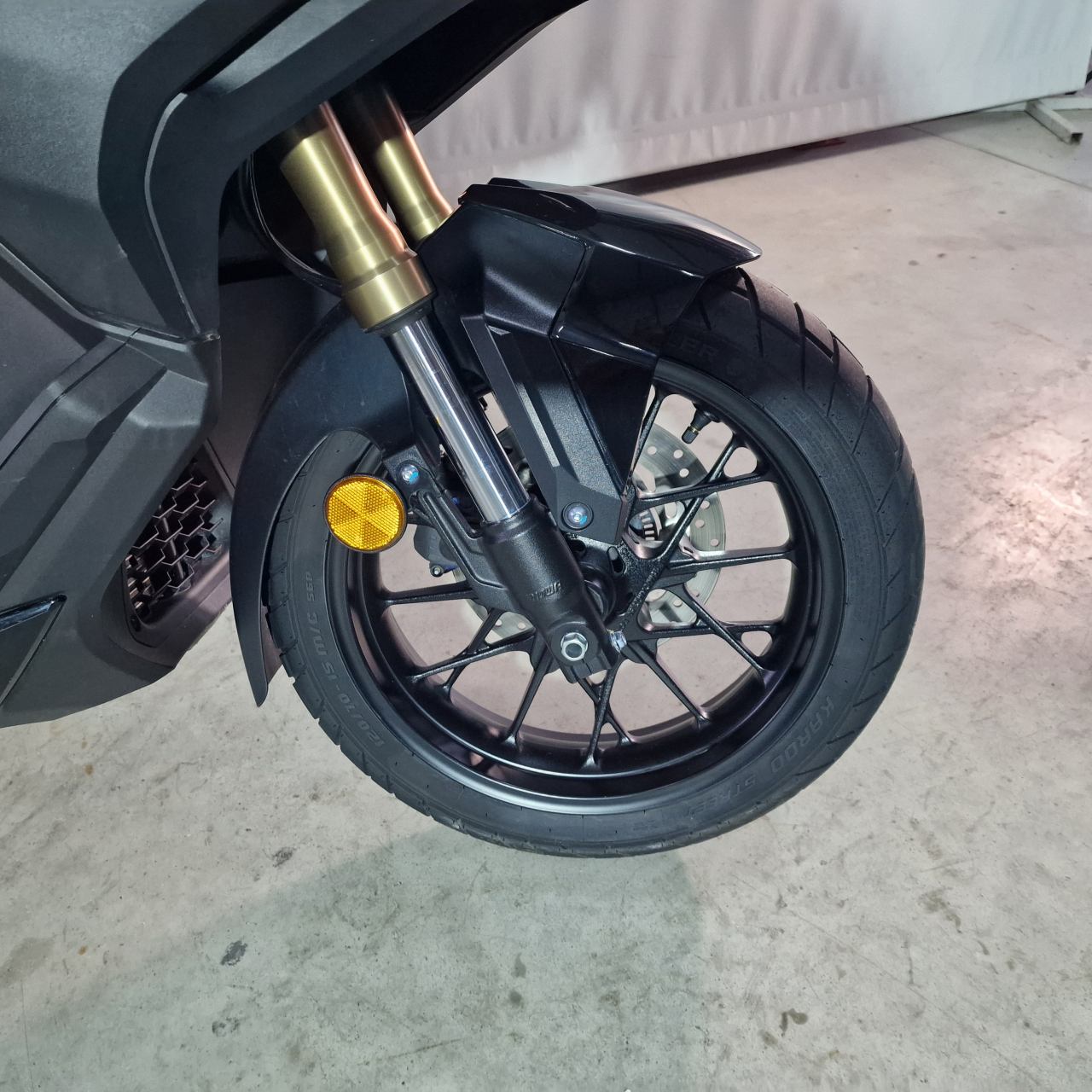 Honda ADV 350 ABS | An 2024 | H75981 [5]