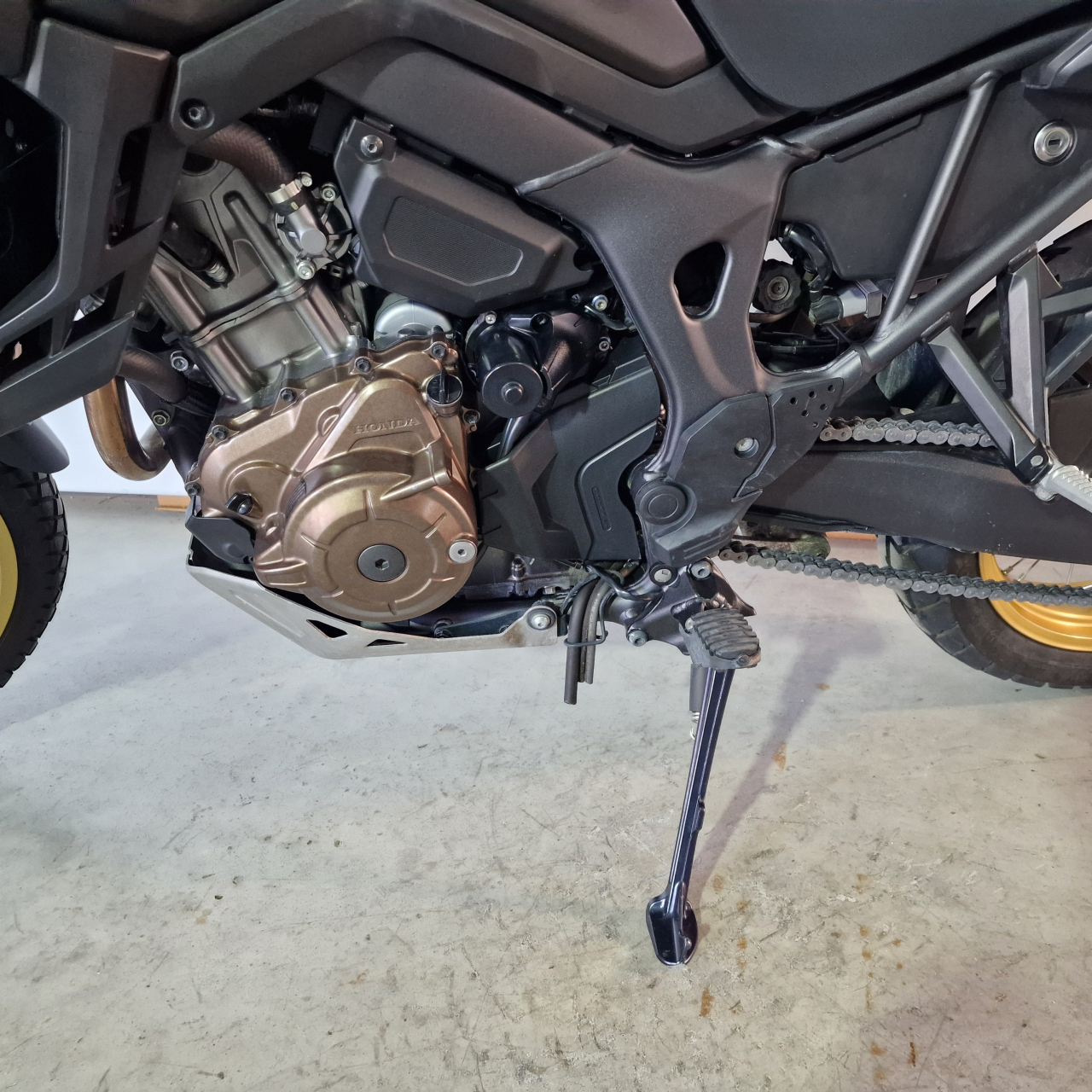 Honda Africa Twin 1000 DCT ABS | An 2019 | H00989 [11]