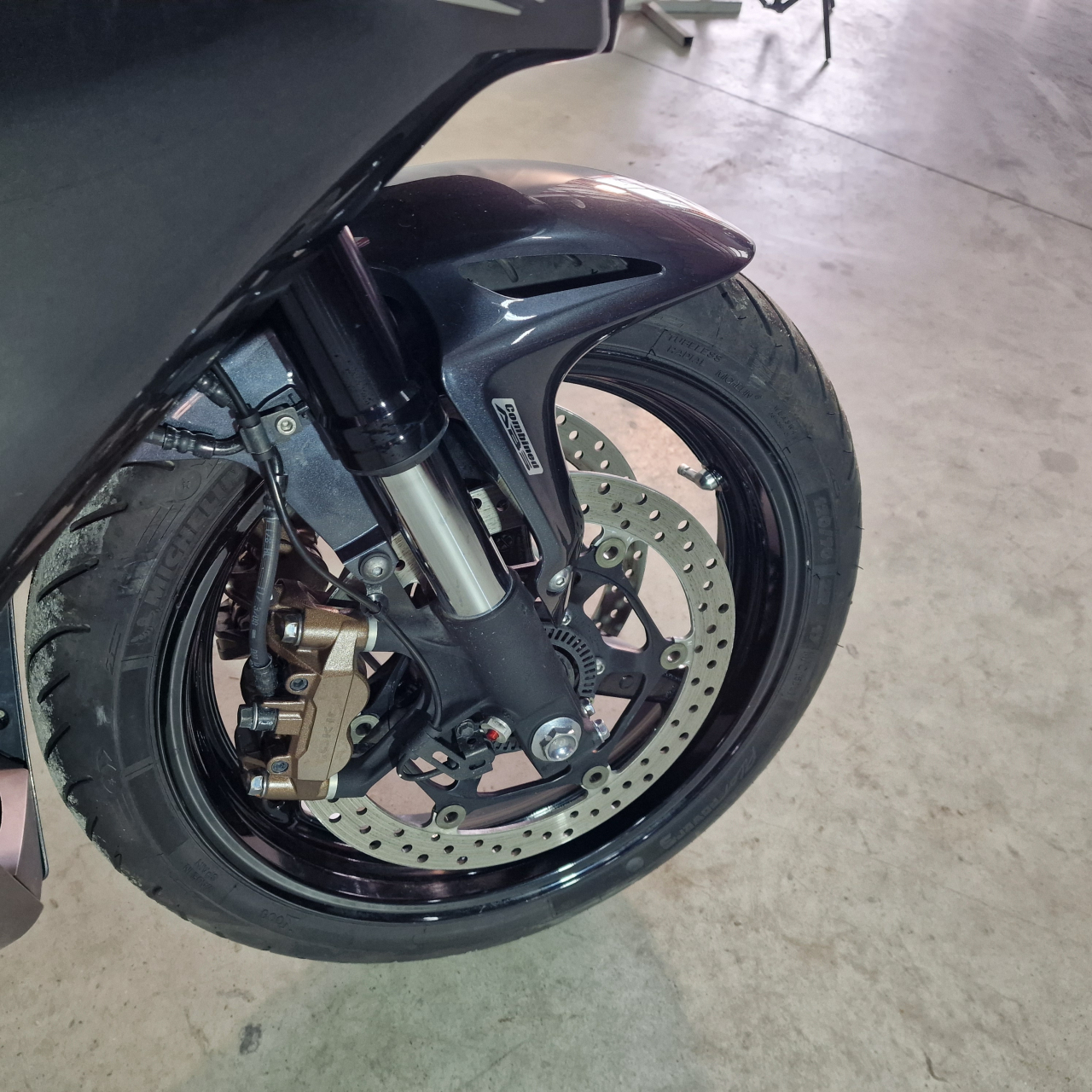 Honda CBR1000RR Fireblade ABS | An 2009 | H000439 [5]