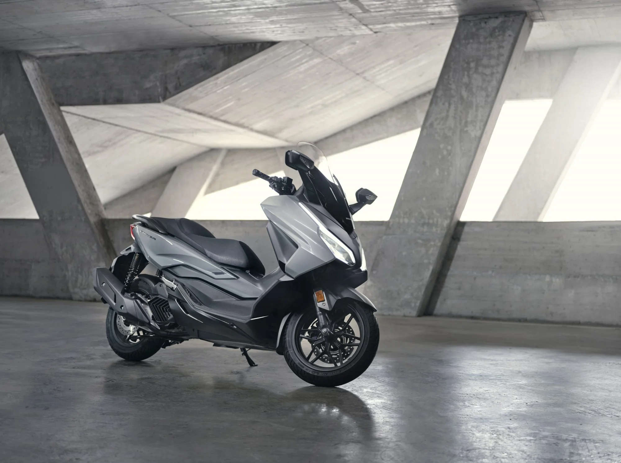 Honda Forza 125 [18]