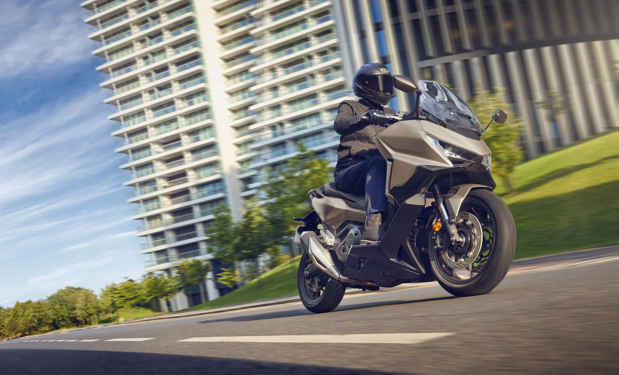 Honda Forza 750 [9]