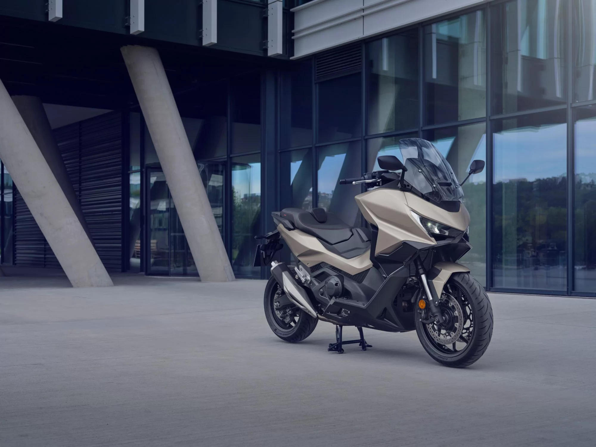 Honda Forza 750 [10]