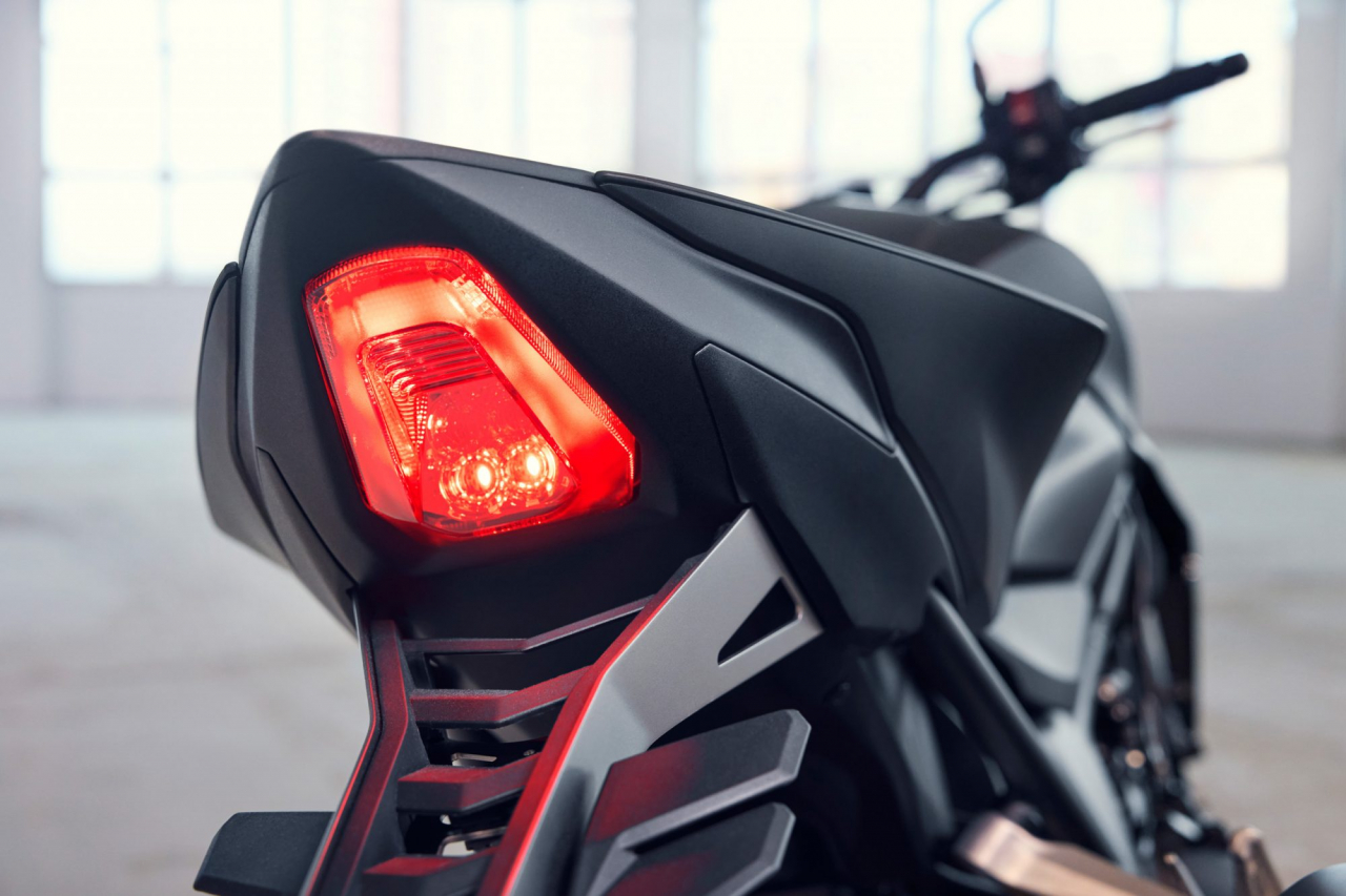 Honda Hornet 1000 [3]