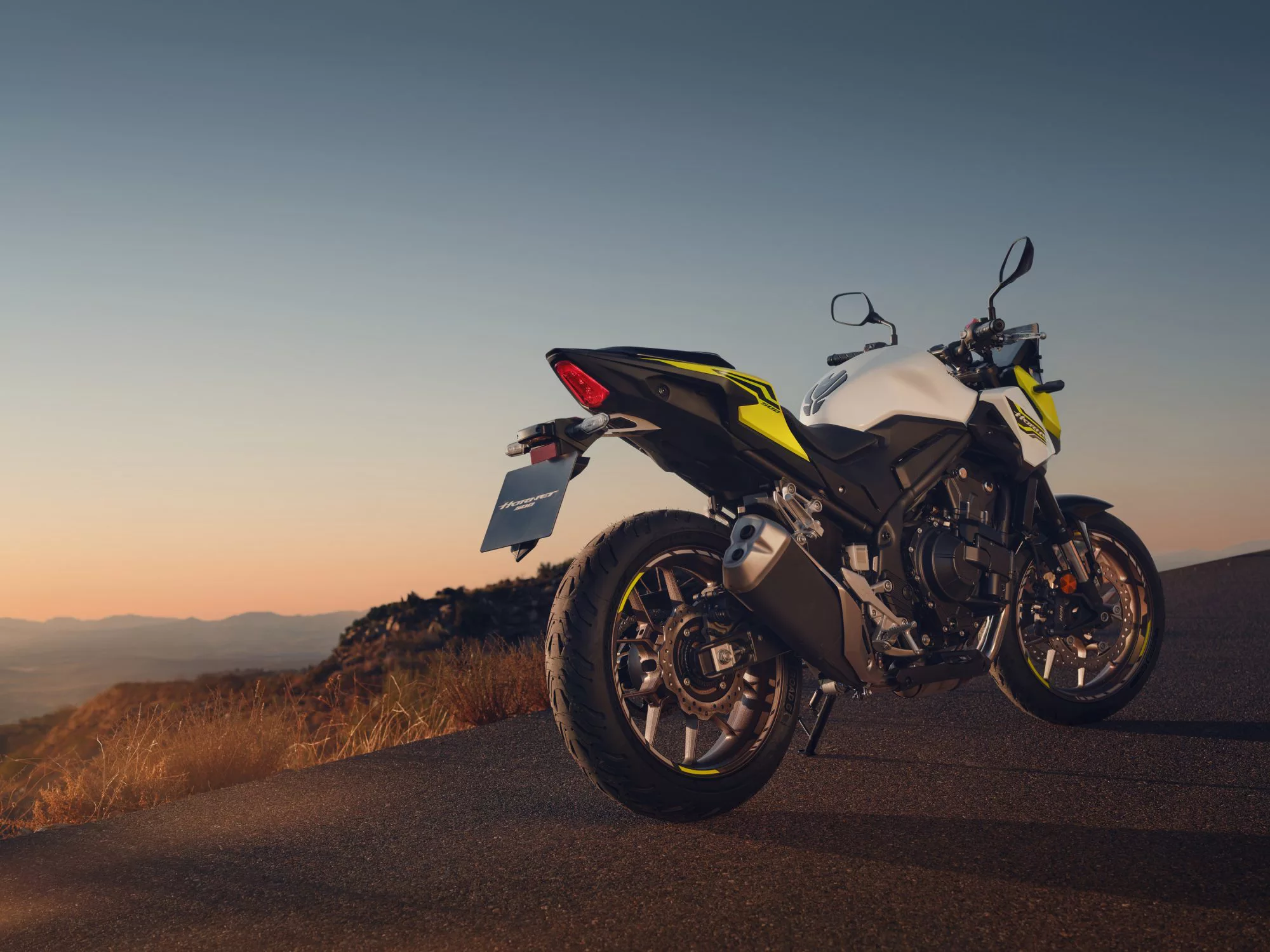 Honda Hornet 500 (E-Clutch) [9]
