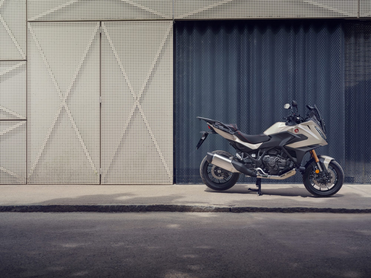 Honda NT 1100 - DCT [2]