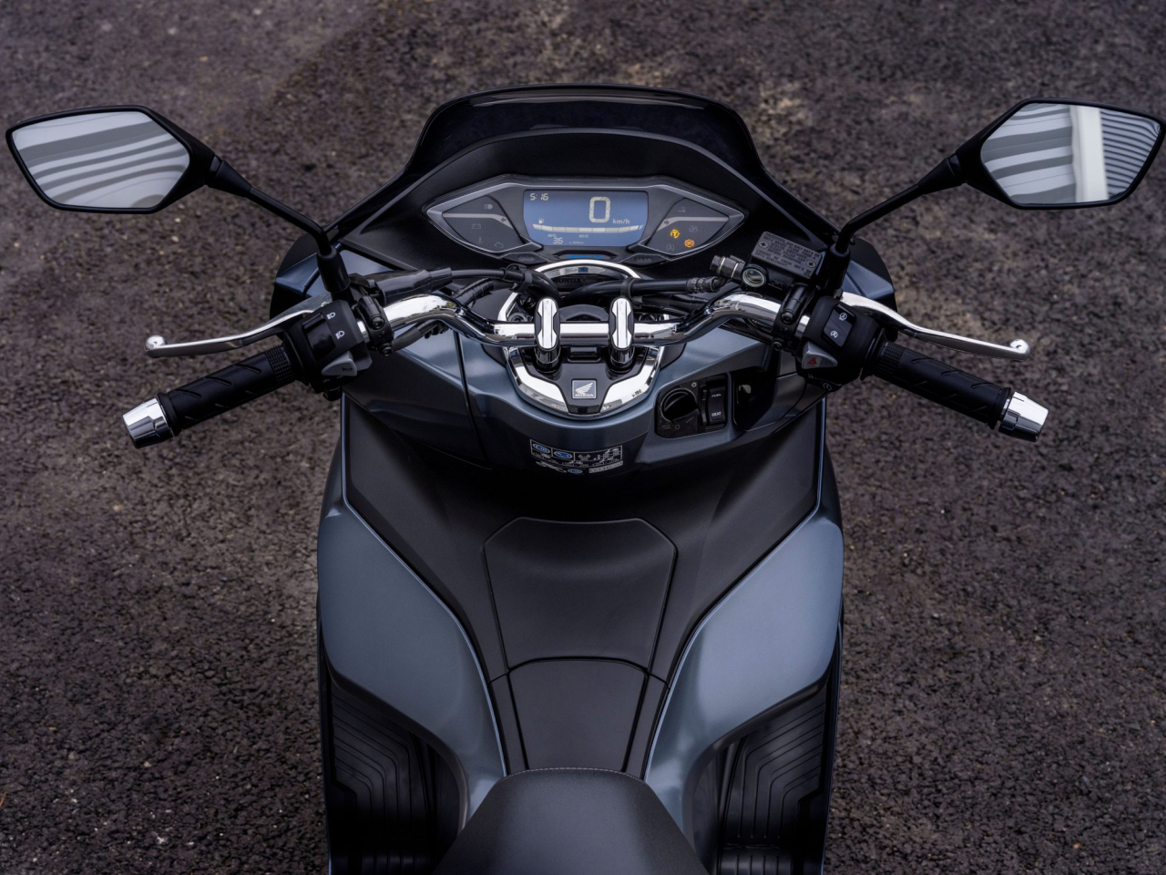 Honda PCX 125 [15]