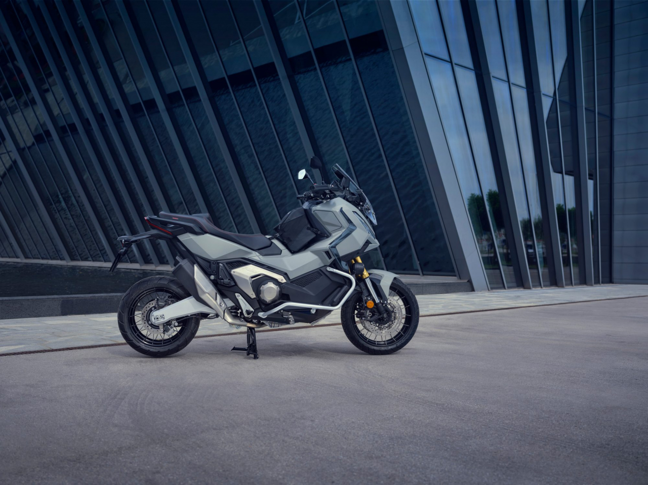 Honda X-Adv [2]