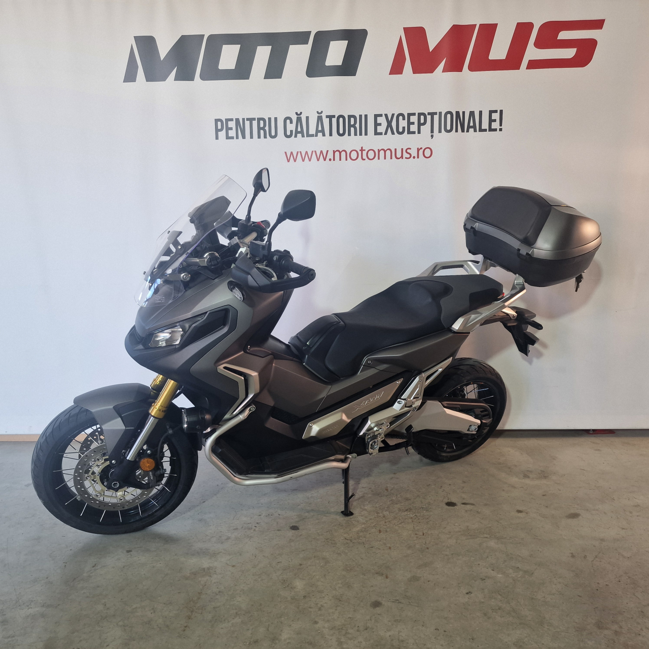 Honda X-ADV 750 ABS | An 2017 | H07624 [11]