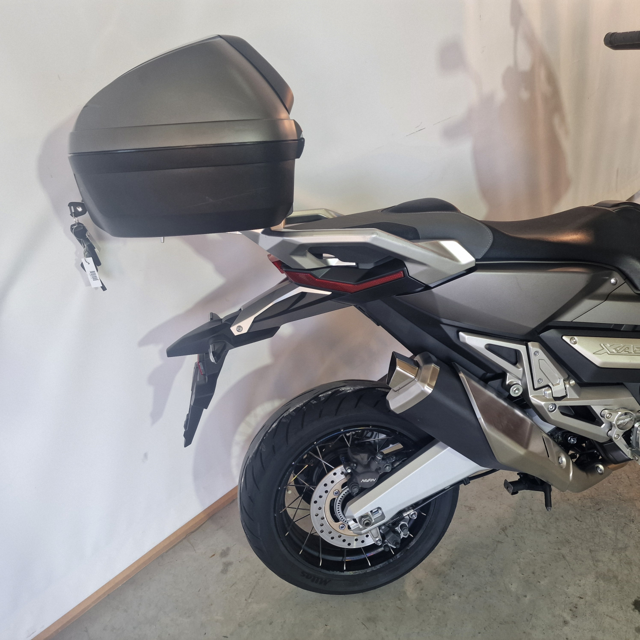 Honda X-ADV 750 ABS | An 2017 | H07624 [3]