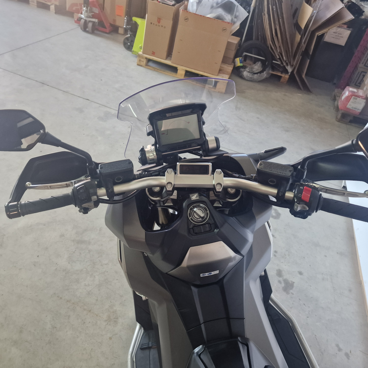 Honda X-ADV 750 ABS | An 2017 | H07624 [8]