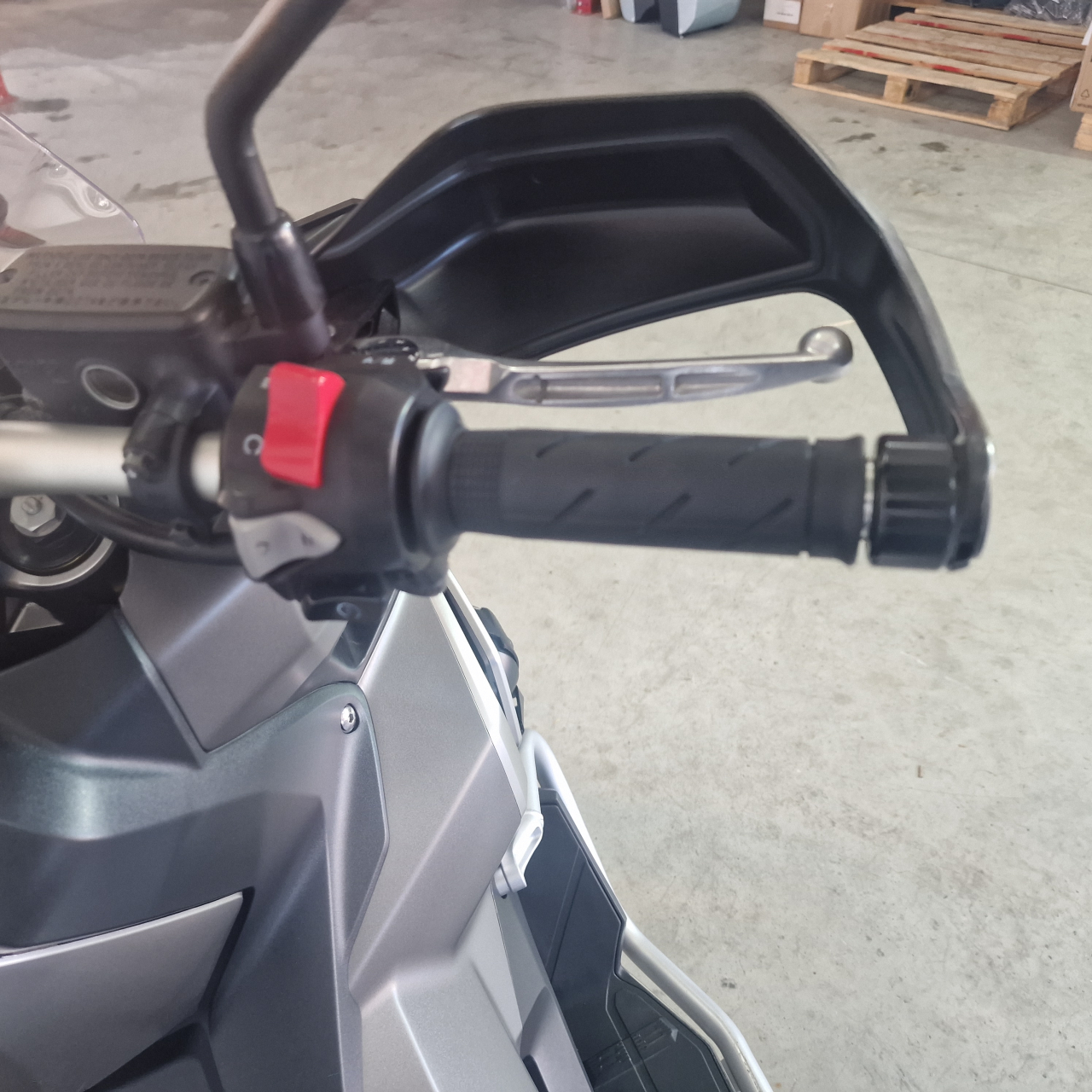 Honda X-ADV 750 ABS | An 2017 | H07624 [7]