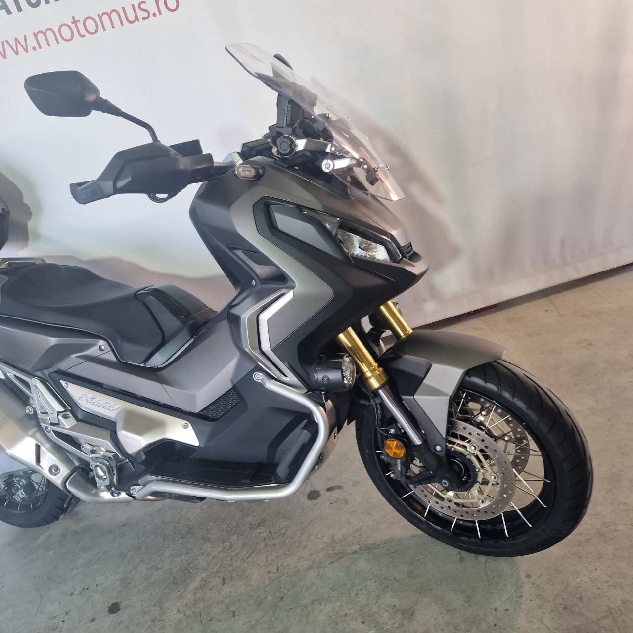 Honda X-ADV 750 ABS | An 2017 | H07624 [4]