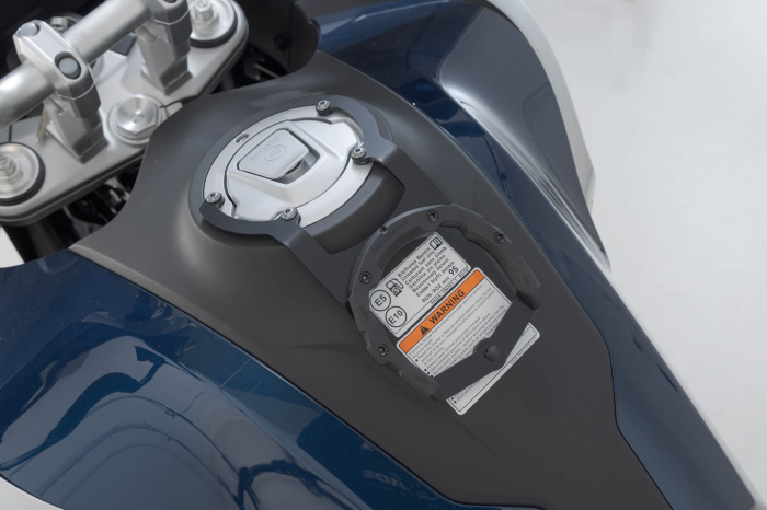 Inel pentru fixare gentuta rezervor PRO Negru. CFMoto 800MT (21-). Sw-Motech [2]