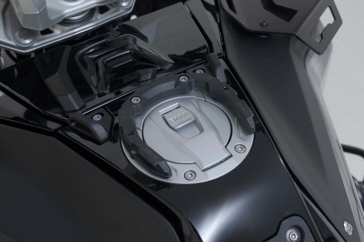 Inel pentru fixare gentuta rezervor PRO Negru. pentru BMW R1300 GSA [2]