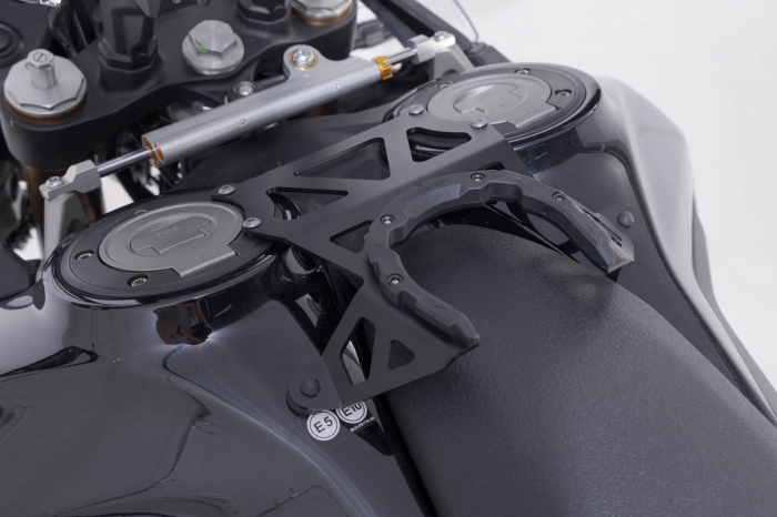 Inel pentru fixare gentuta rezervor PRO Negru. Yamaha Ténéré 700 World Raid. Sw-Motech [2]