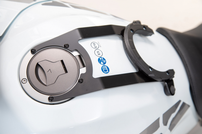 Inel Rezervor EVO Negru Honda CB500X (18-). [2]