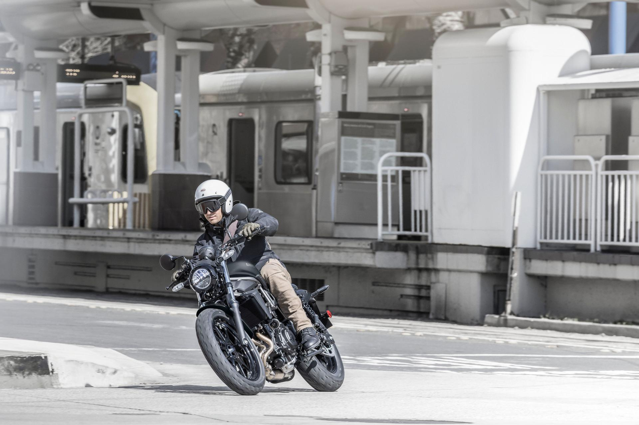 Kawasaki Eliminator 500 [8]