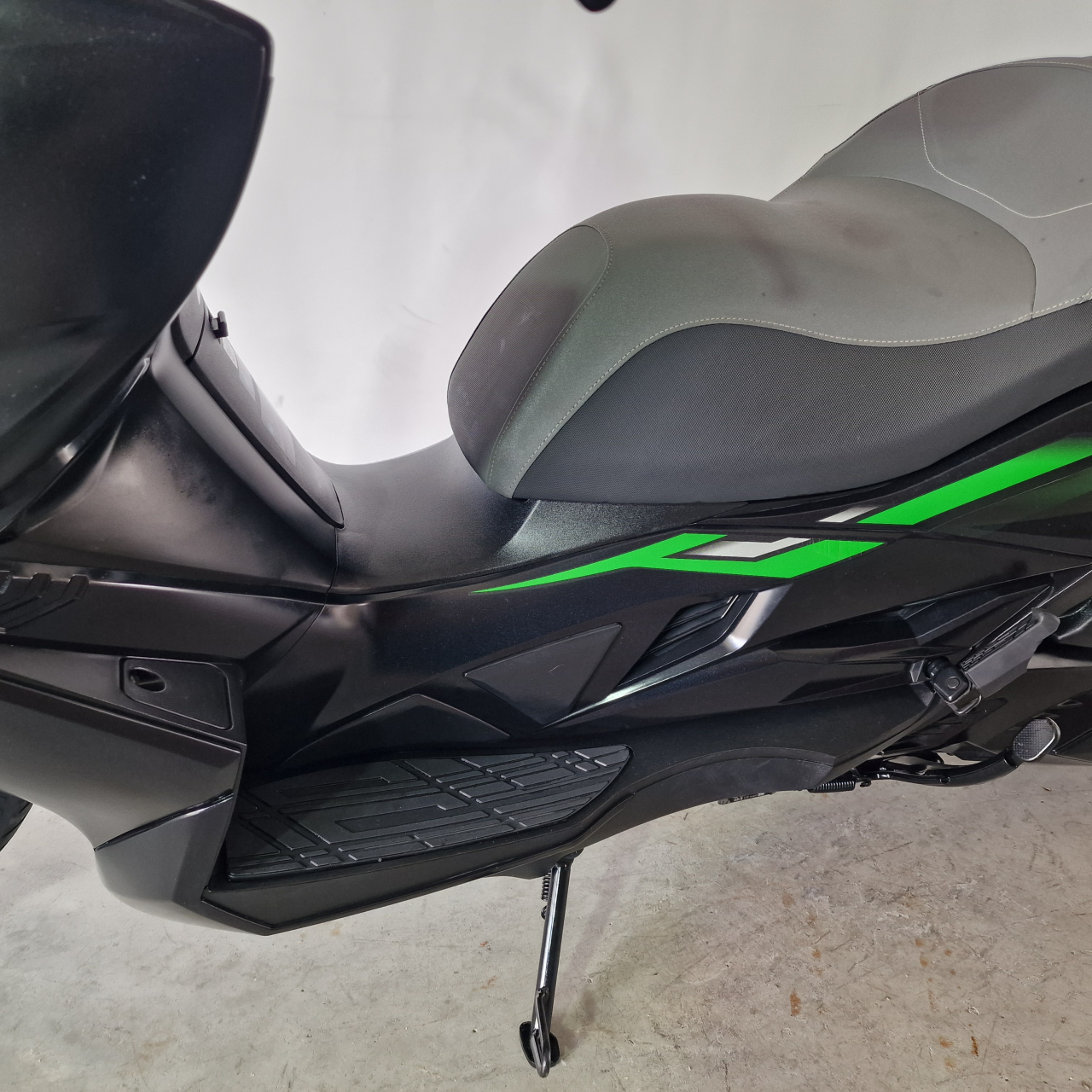 Kawasaki J300 ABS | An 2020 | K11307 [10]