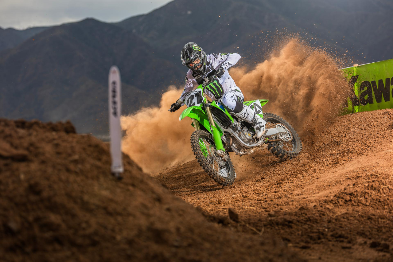 Kawasaki KX450 [4]