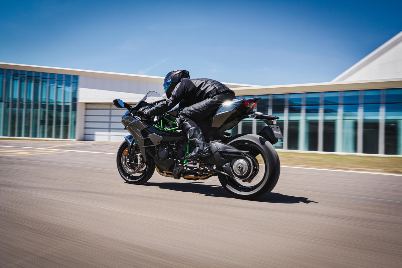 Kawasaki Ninja H2 Carbon [7]