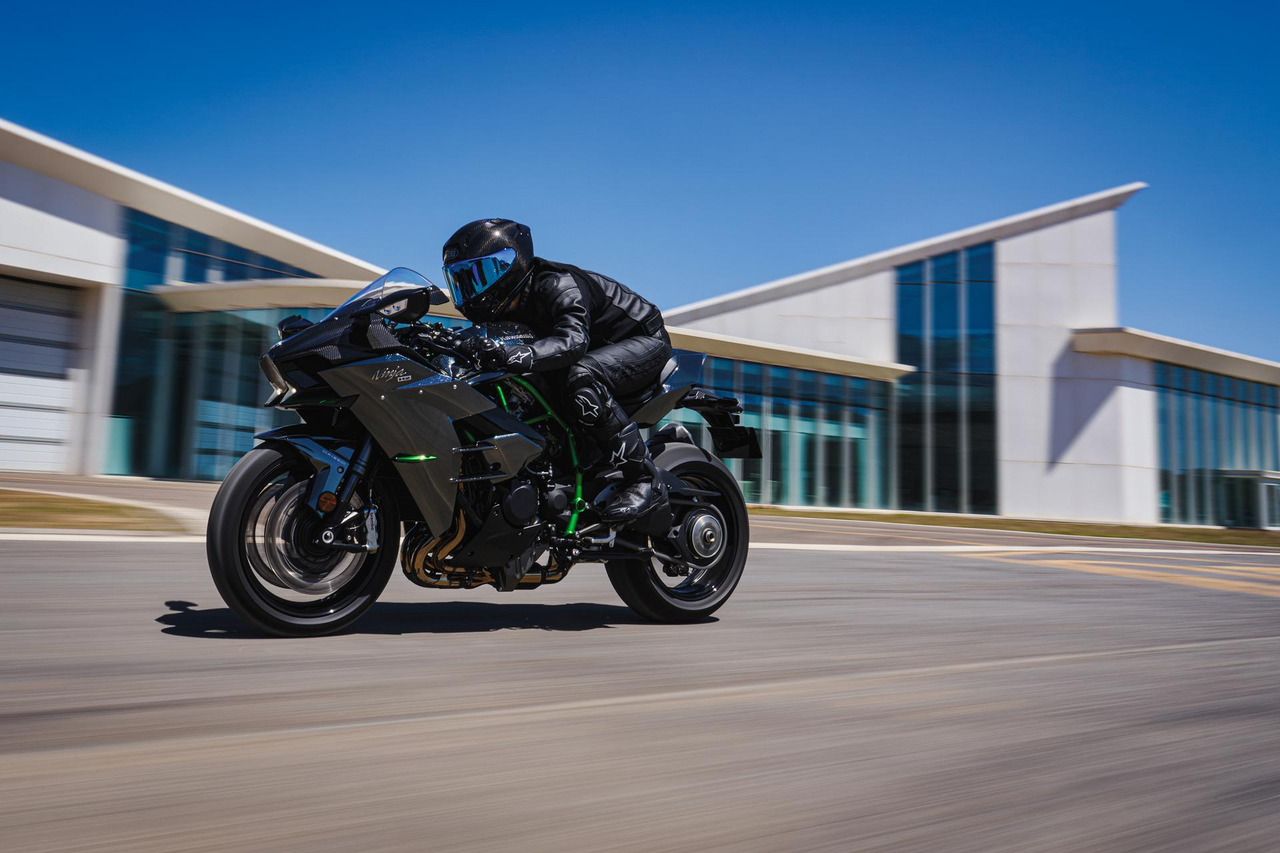 Kawasaki Ninja H2 Carbon [8]