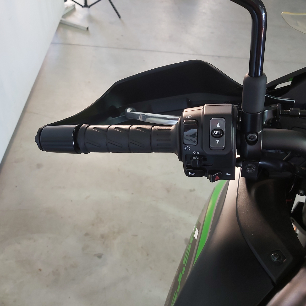 Kawasaki Versys 650 ABS | An 2024 | KA18000 [7]