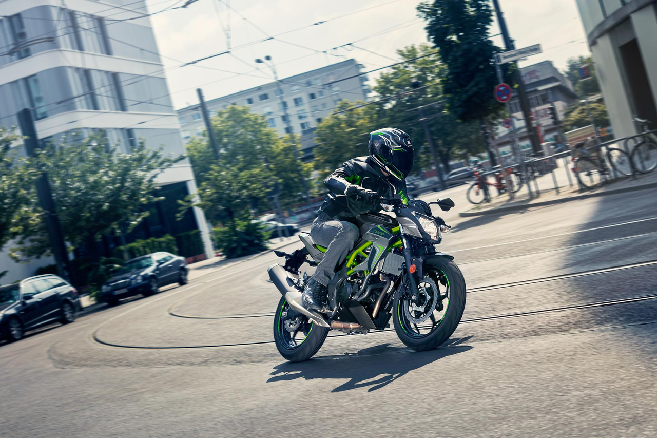 Kawasaki Z125 [7]