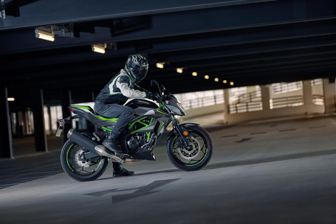 Kawasaki Z125 [4]