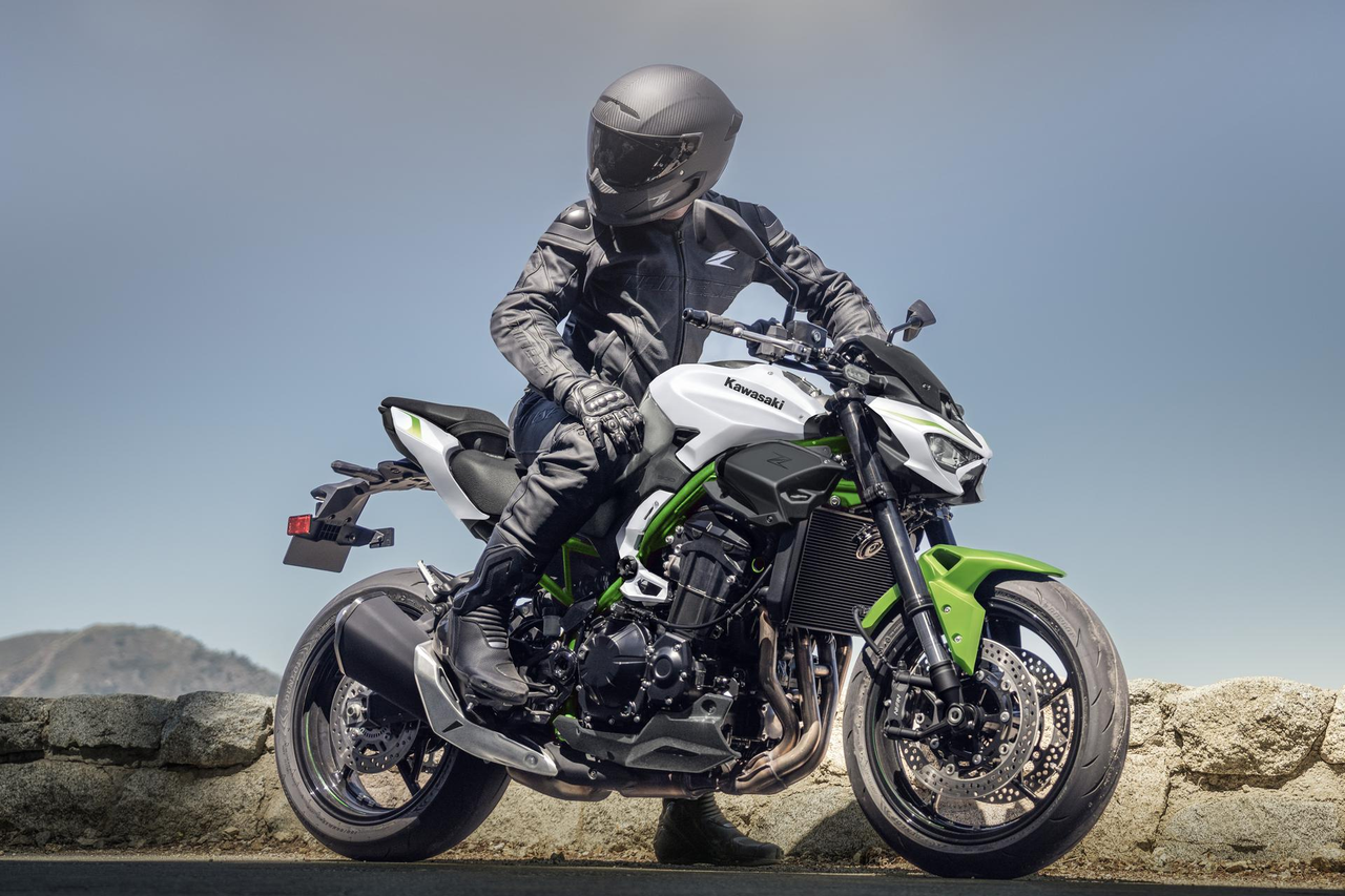 Kawasaki Z900 [7]