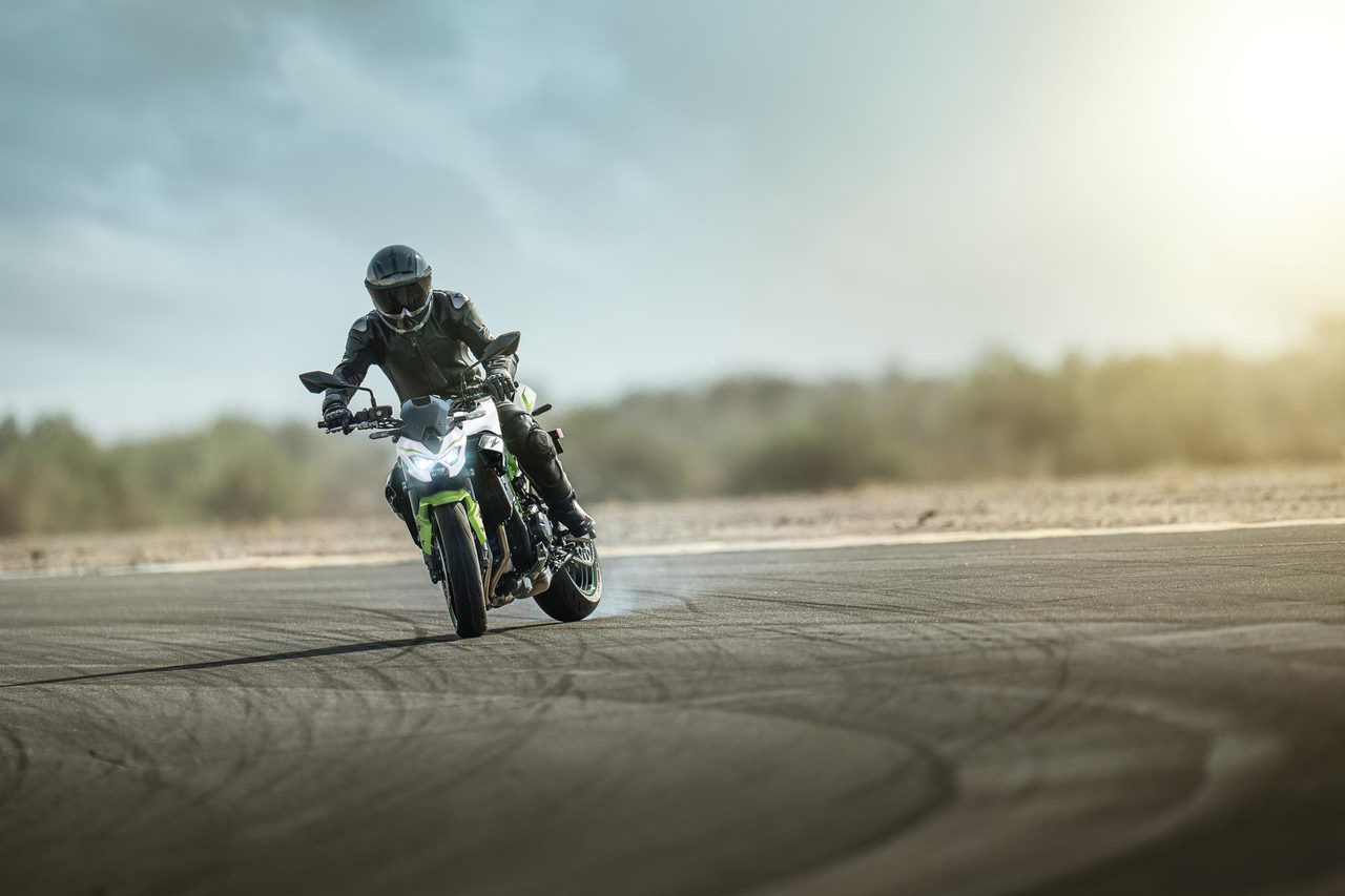 Kawasaki Z900 [5]