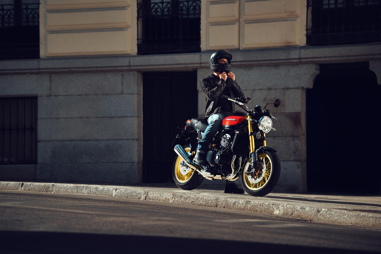 Kawasaki Z900RS SE [10]