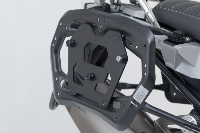 Kit adaptor pentru suport lateral PRO. Pentru montarea SLC pe suport lateral PRO. Sw-Motech [3]