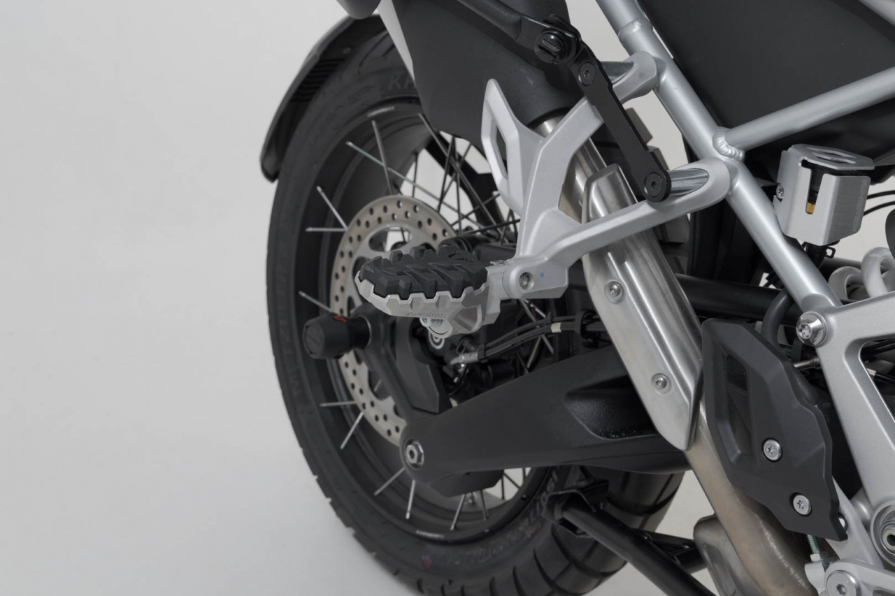 Kit scarite ION pentru pasager Triumph Tiger 1200 models (22-). [2]