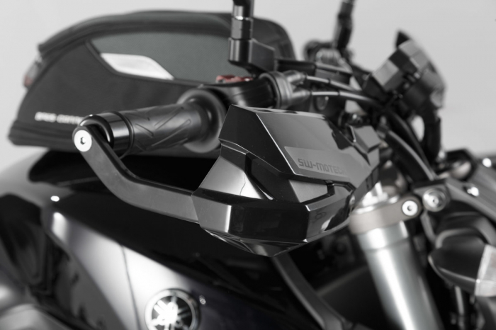 Kit Protectii maini Kobra Negru Yamaha MT-09 (13-) / XSR 700 (16-). [3]