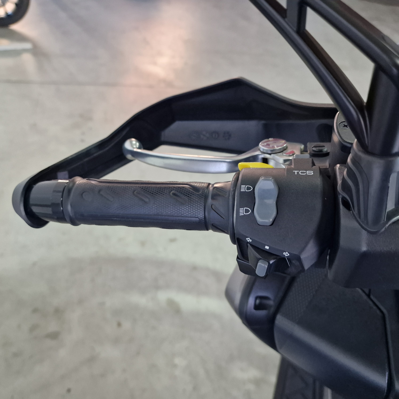 Kymco DTX 360 ABS | An 2023 | K00107 [6]