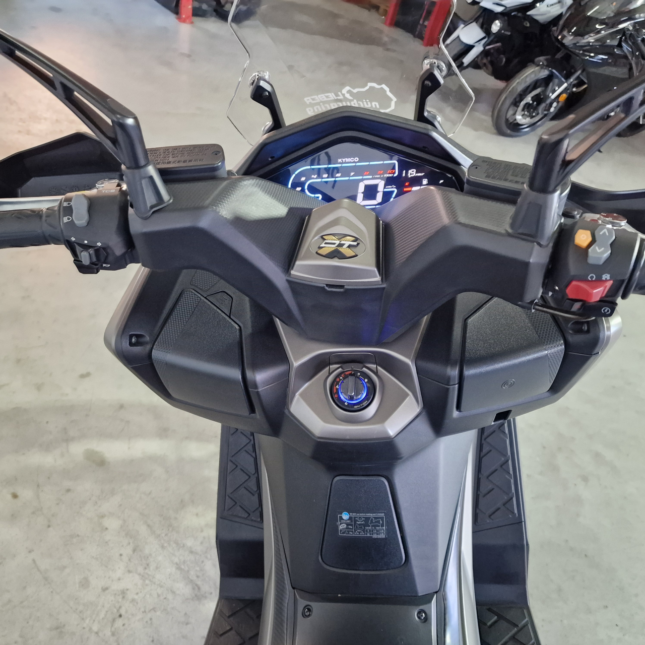 Kymco DTX 360 ABS | An 2023 | K00107 [8]