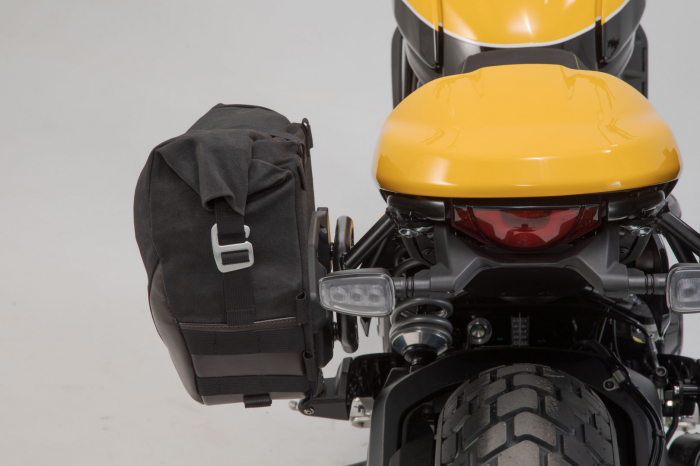 Set Genti Laterale Legend Gear LC Editie Neagru Ducati Scrambler models (18-). [4]