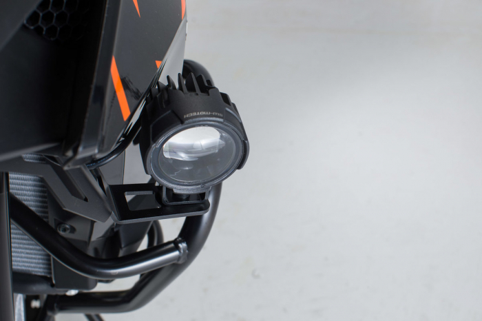 Montare lumini negru KTM 1050/1090 Adv. [2]