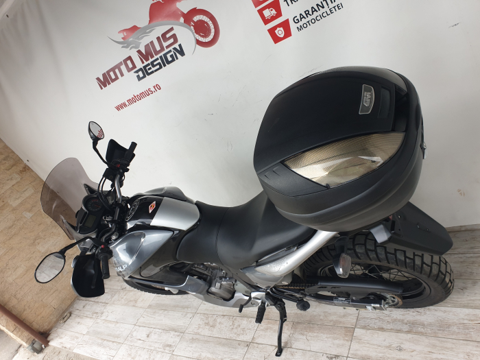 Motocicleta Honda Transalp 700 700cc 59CP - H00780 [16]