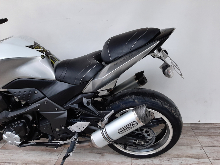 Motocicleta Kawasaki Z1000 1000cc 123CP - K31121 [10]