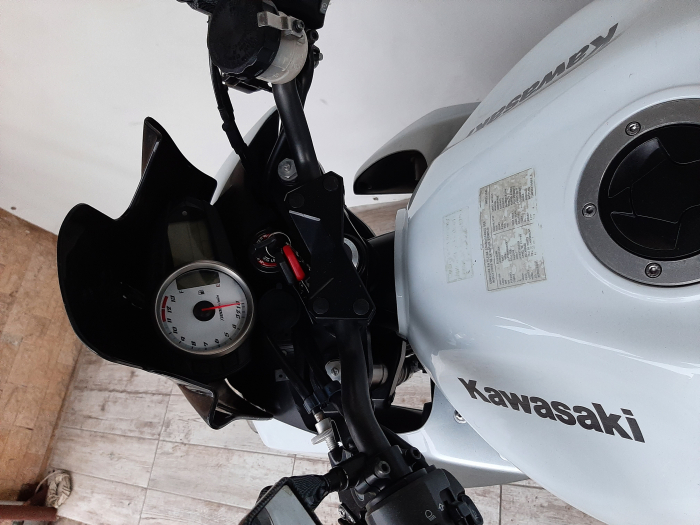 Motocicleta Kawasaki Z1000 1000cc 123CP - K31121 [13]
