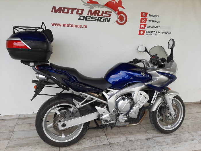 Motocicleta Yamaha FZ6 Fazer 600cc 76.5CP - Y01059 [2]