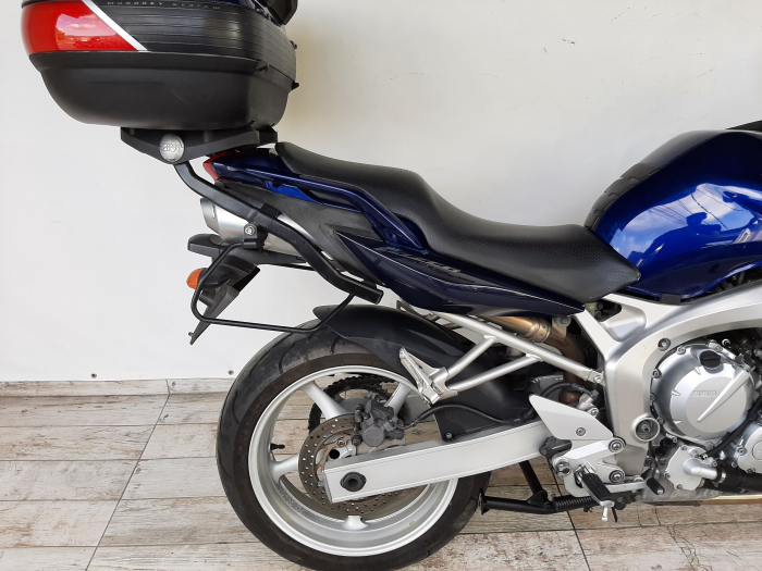 Motocicleta Yamaha FZ6 Fazer 600cc 76.5CP - Y01059 [3]