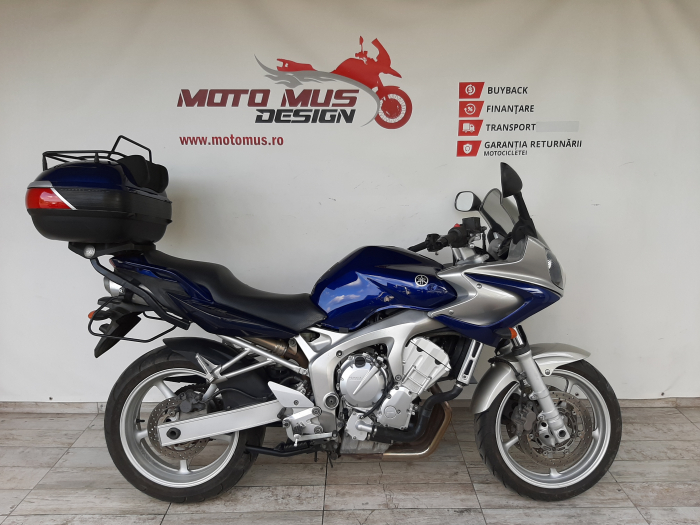 Motocicleta Yamaha FZ6 Fazer 600cc 76.5CP - Y01059 [1]