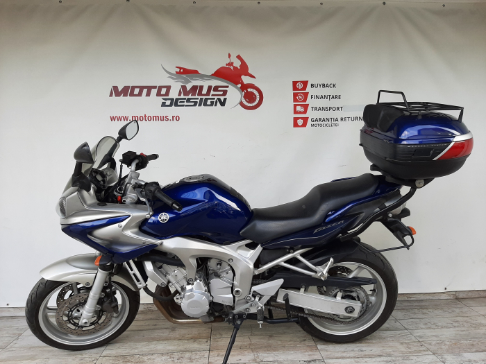 Motocicleta Yamaha FZ6 Fazer 600cc 76.5CP - Y01059 [7]