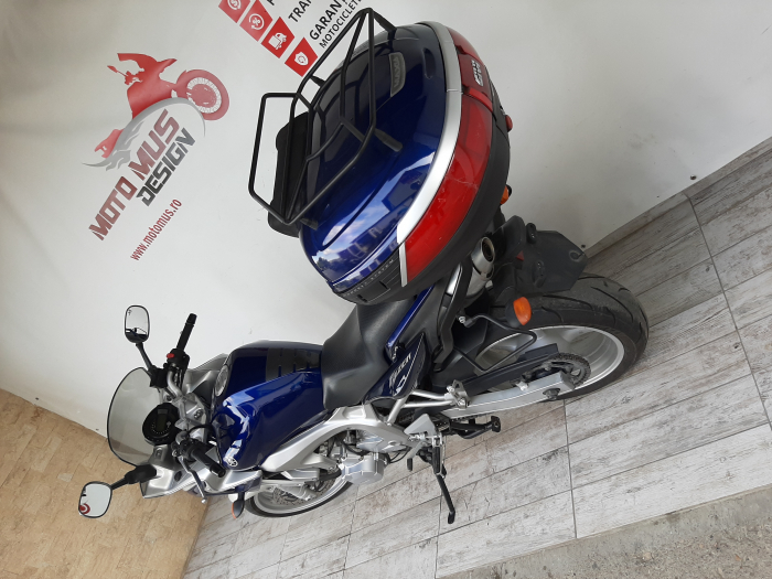 Motocicleta Yamaha FZ6 Fazer 600cc 76.5CP - Y01059 [12]